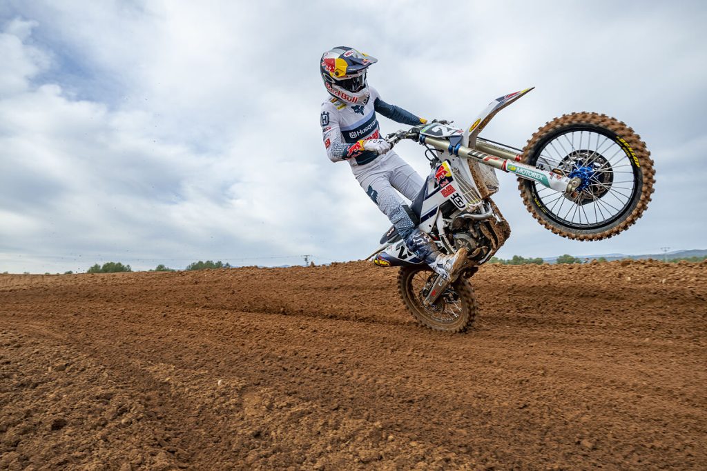 Husqvarna Factory Racing extends with Nestaan and Kay de Wolf