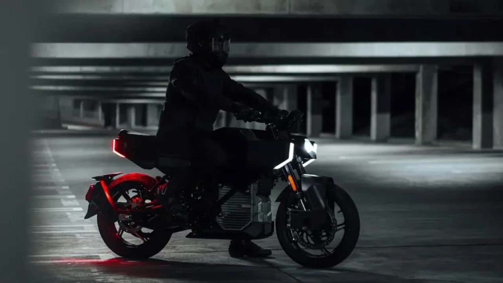Hero Just Swiped Left On Zero’s Latest Funding Round. Here’s Why
