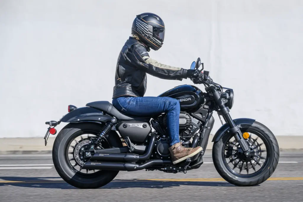 2026 Benda Chinchilla 300 Review: 14 Fast Facts for $4999
