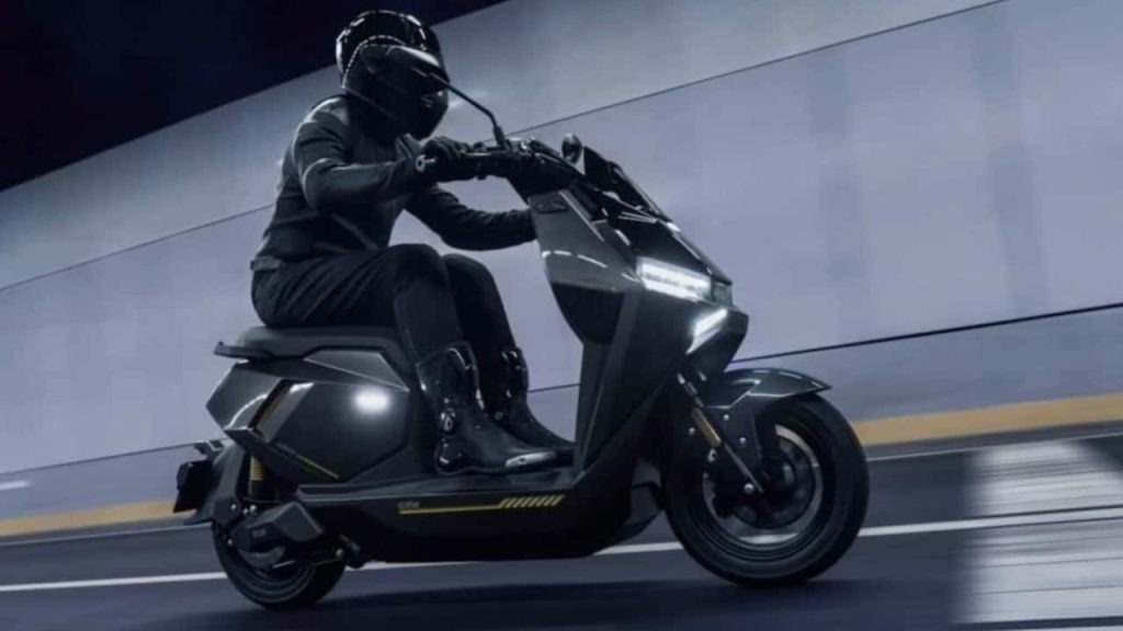 Indonesia Wants People To Buy EV Motorcycles So Bad It’s Literally Offering Them Cash